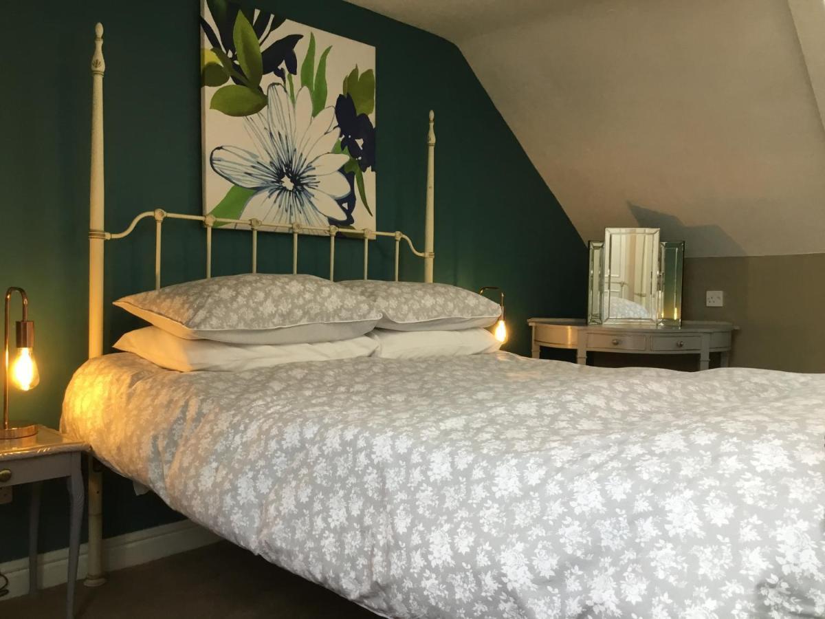 ウェーマス Seaham Bed & Breakfast エクステリア 写真