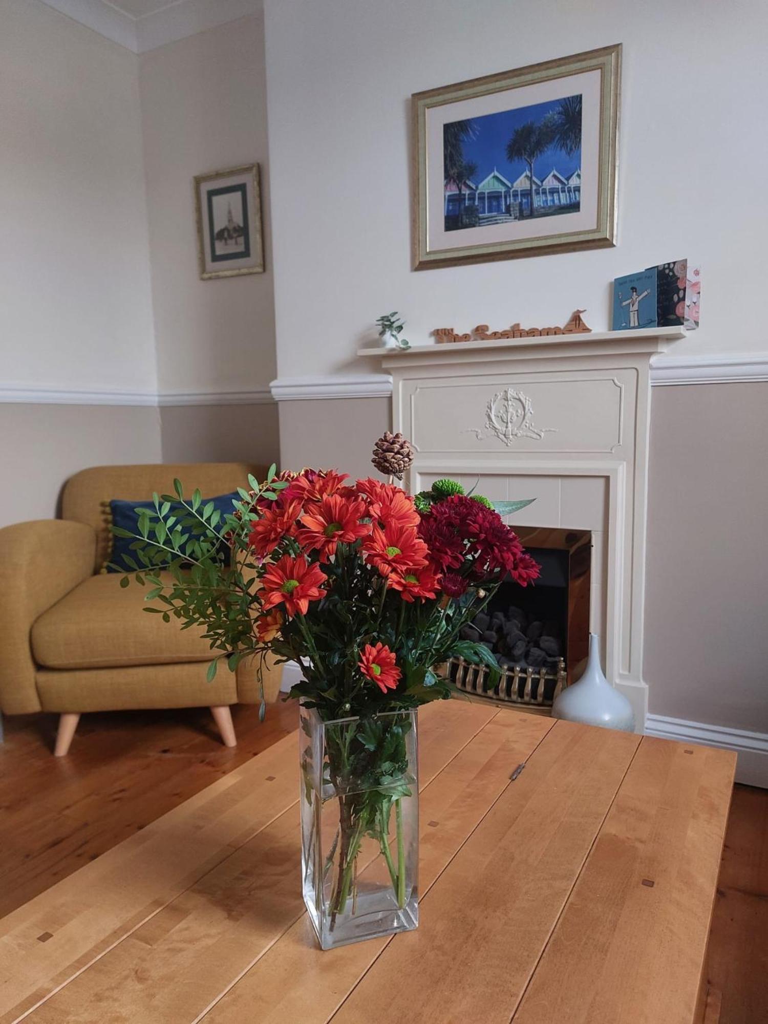 ウェーマス Seaham Bed & Breakfast エクステリア 写真